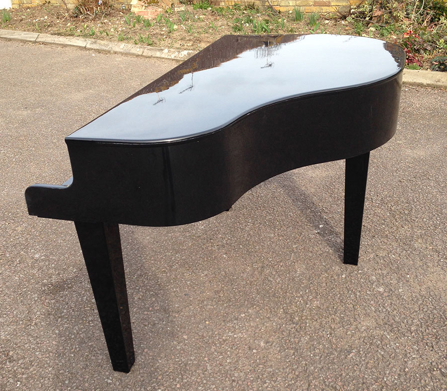 Dutchgrand Piano Shell